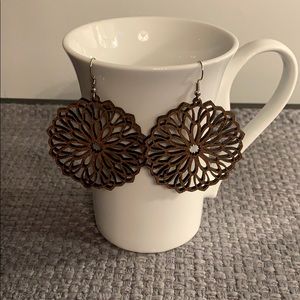 2/$20Wood Earrings Send me your bundle